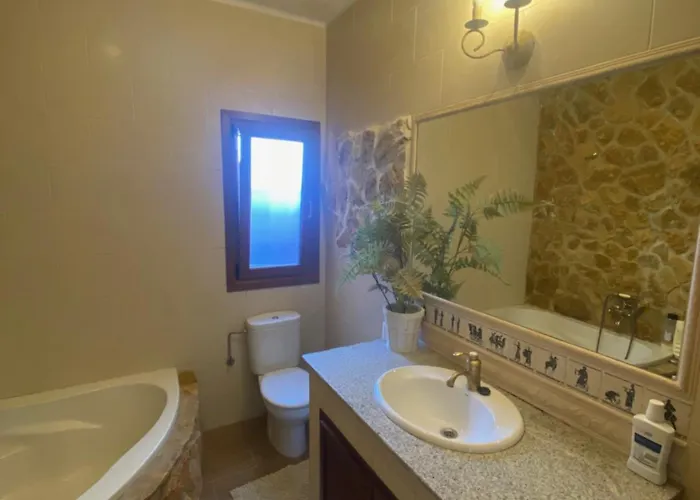 Будинок відпочинку House Near Conil With A Tropical Garden And Pool *